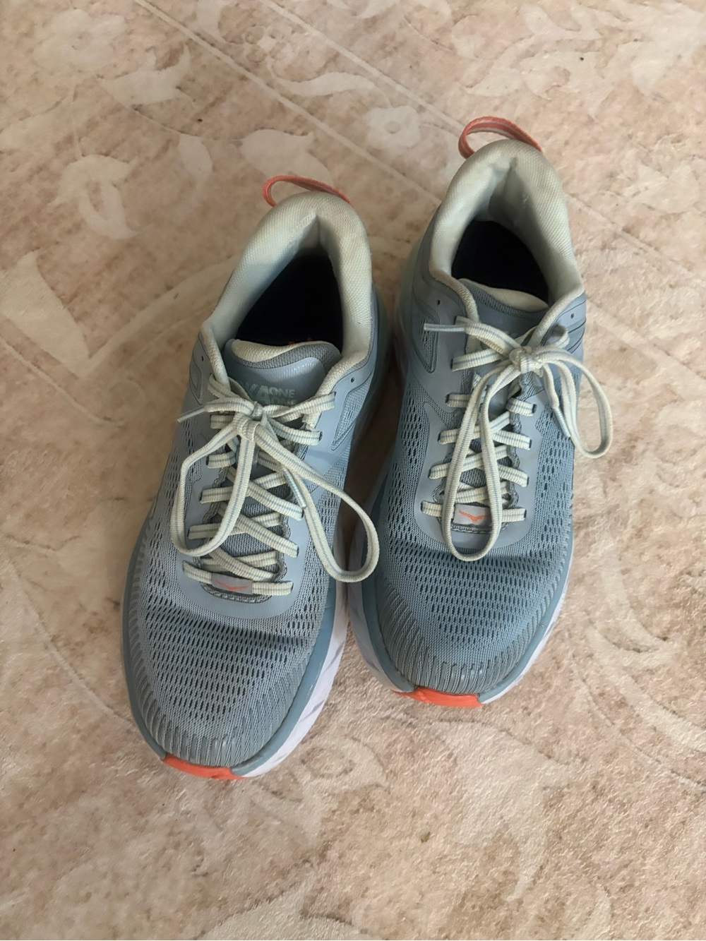 Hoka One One Women's Light Blue Tennis Shoes Bondi Size 9